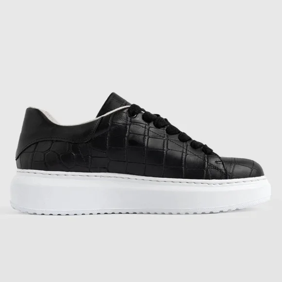 Saint + Sofia Hampsted Sneaker Croc Leather Sneakers - Picture 1 of 10